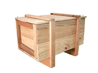 Caixas de madeira maciça